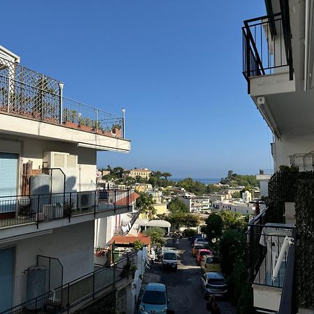 Donna Flora Ischia Appartamento Екстериор снимка